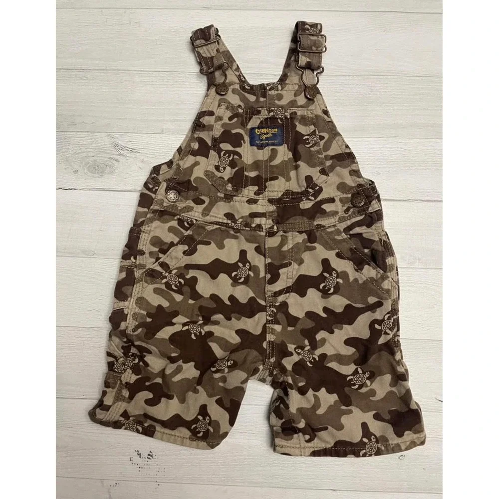 Kids Osh Kosh B'Gosh brown‎ camo overalls with turtles 24 months